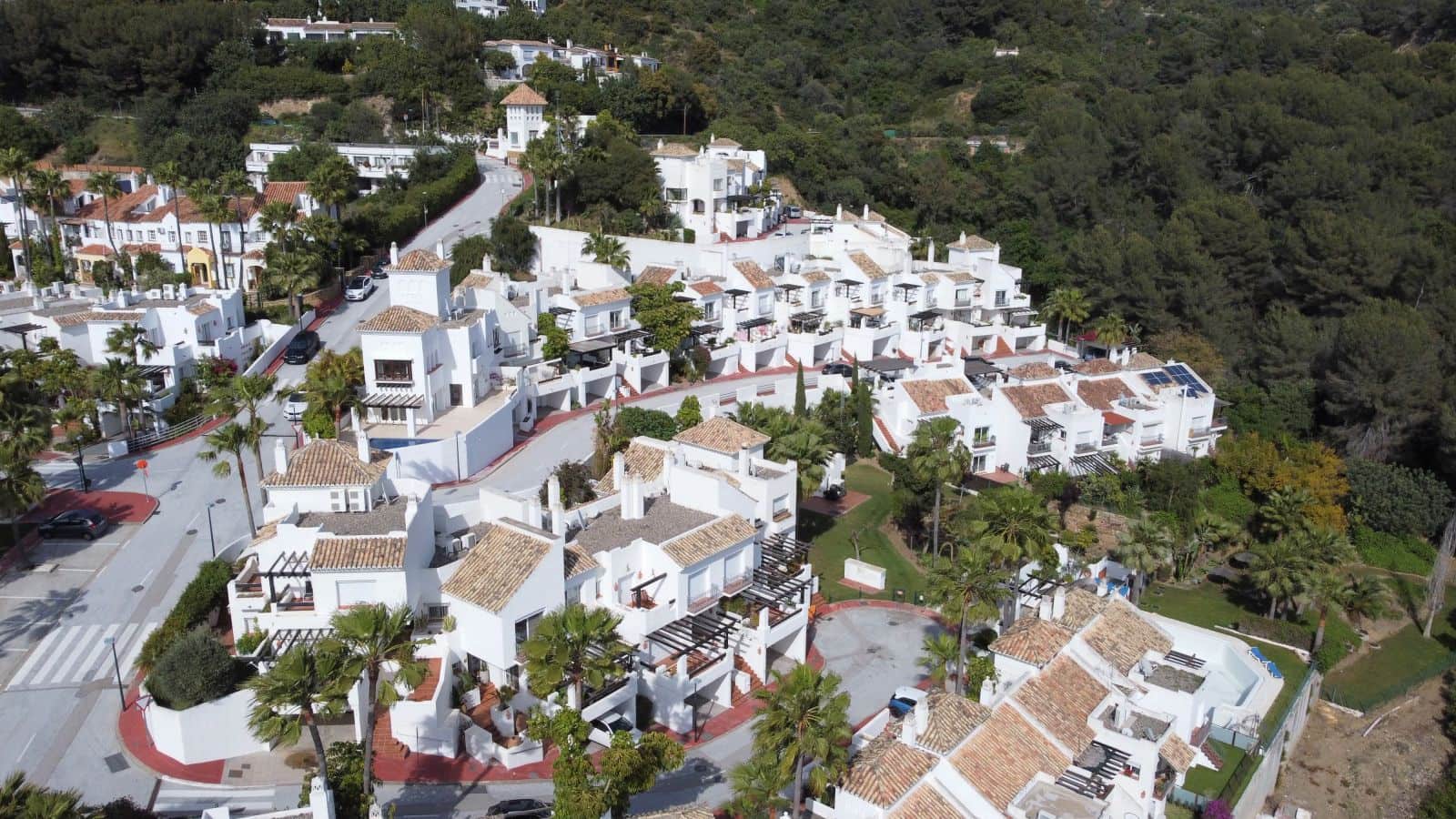 3 soverom Hus til salgs i Marbella med svømmebasseng garasje - € 560 000 (Ref: 8671394)