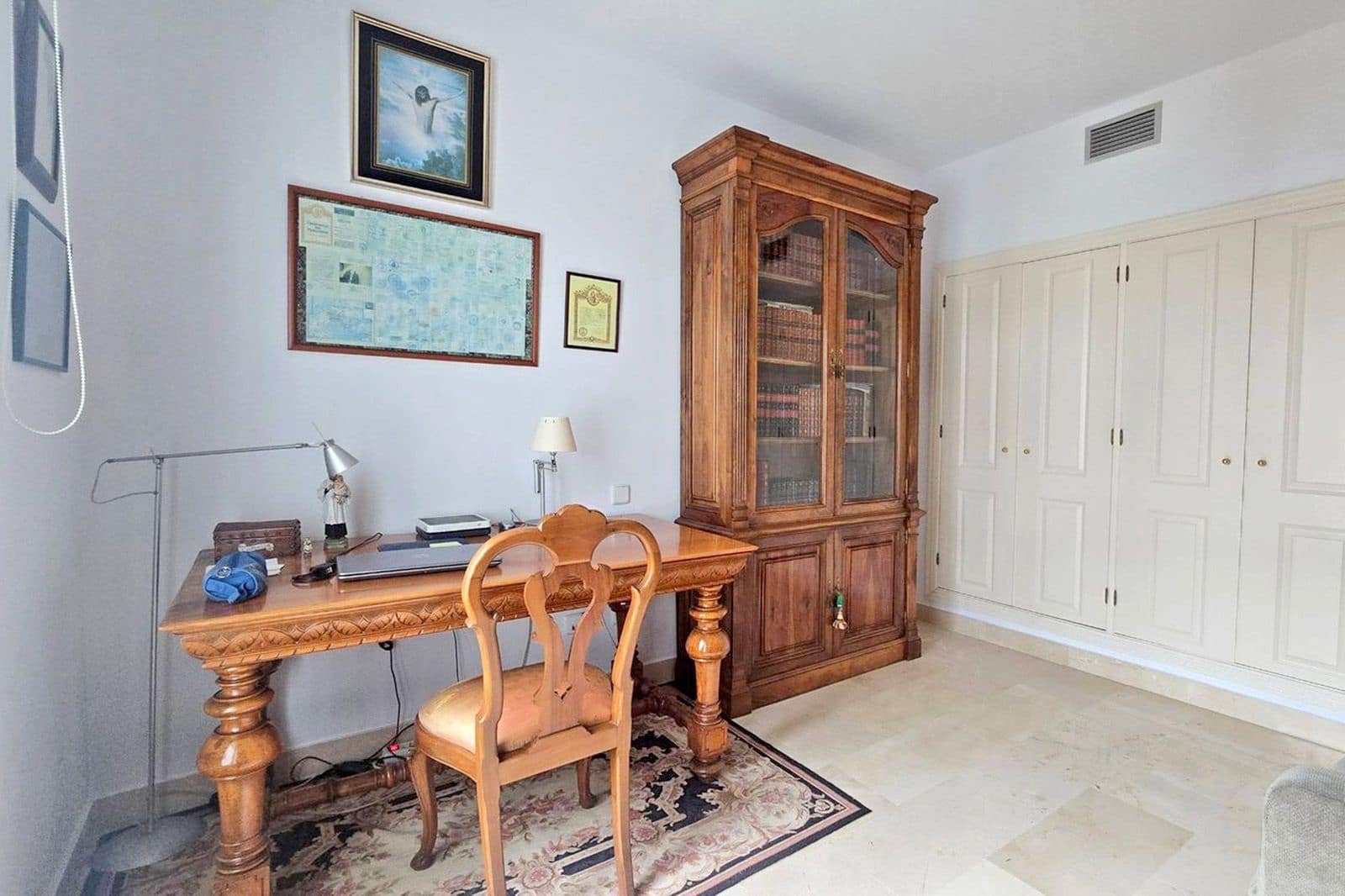 2 slaapkamer Appartement te koop in Estepona met zwembad garage - € 490.000 (Ref: 8688500)