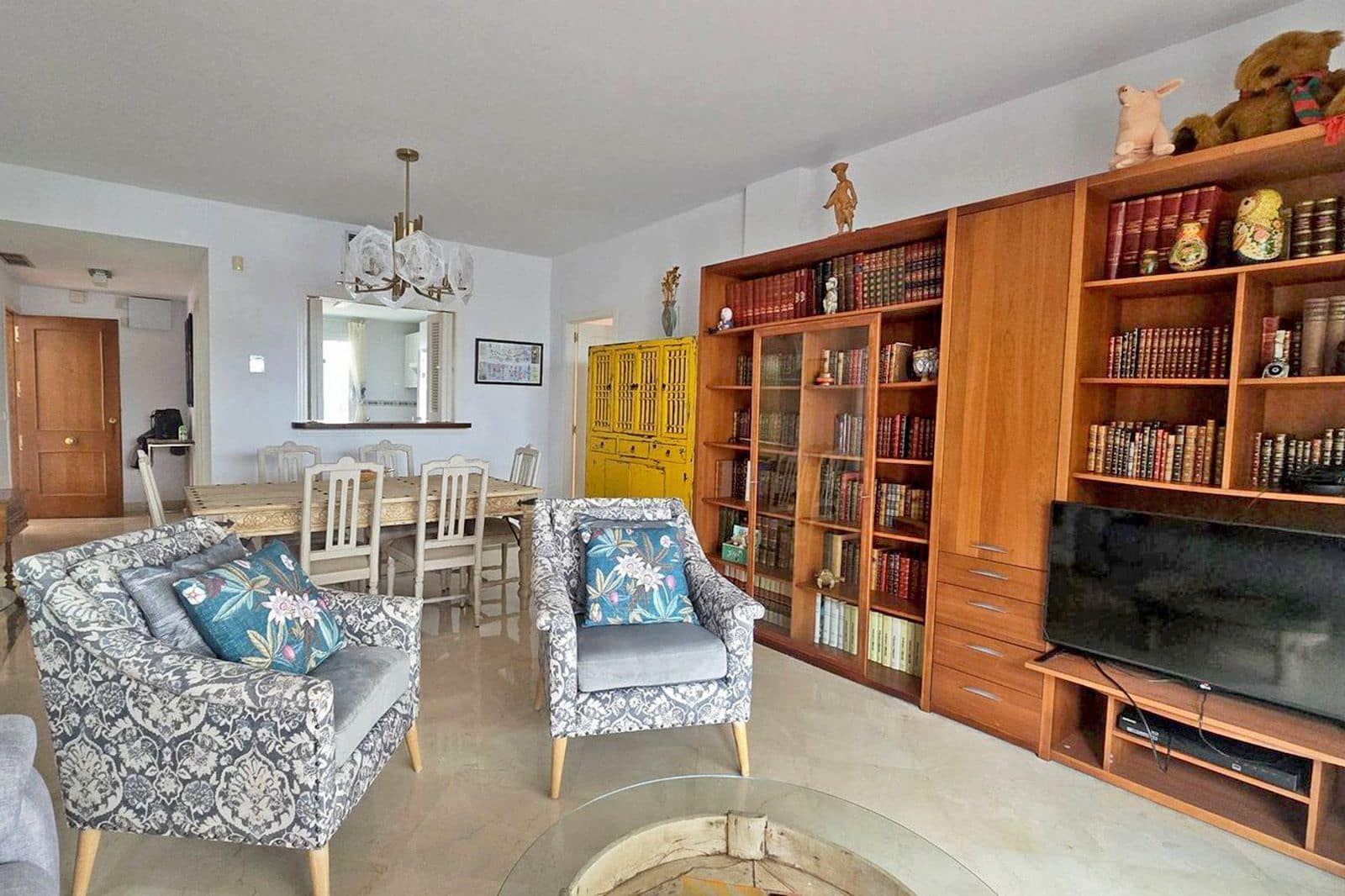 2 slaapkamer Appartement te koop in Estepona met zwembad garage - € 490.000 (Ref: 8688500)