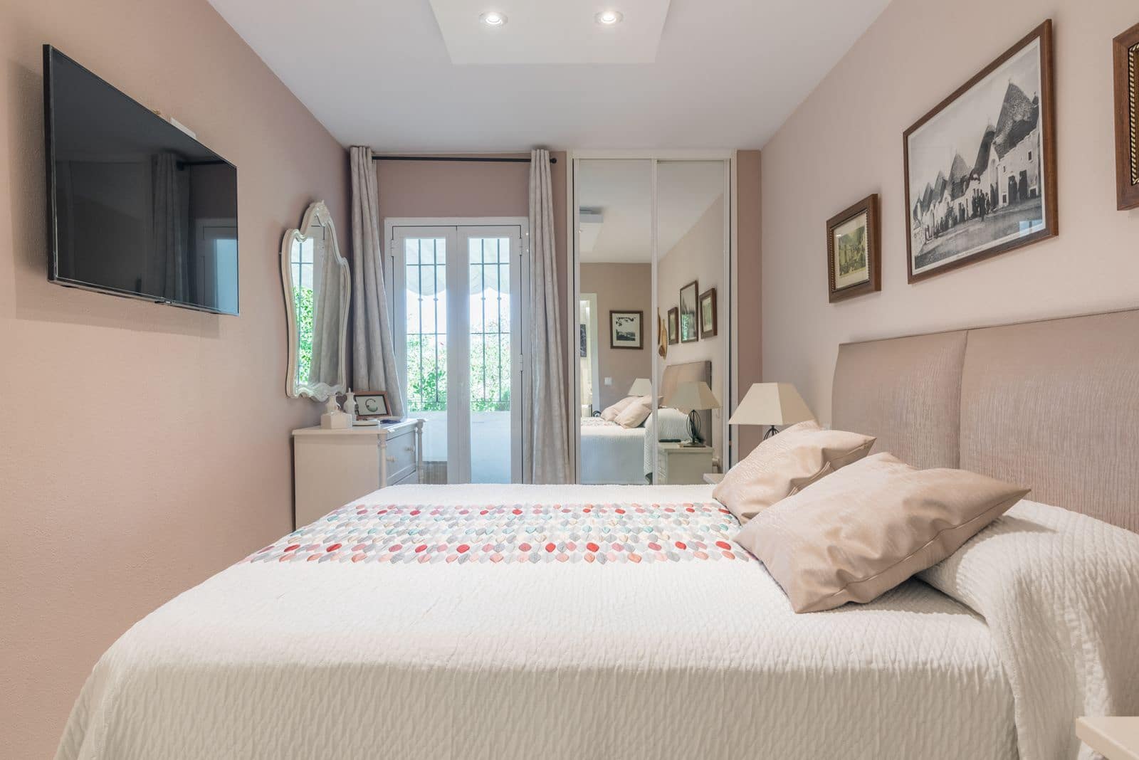 2 slaapkamer Appartement te koop in Marbella met zwembad garage - € 445.000 (Ref: 8690432)