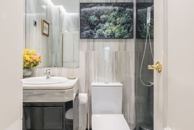 2 slaapkamer Appartement te koop in Marbella met zwembad garage - € 445.000 (Ref: 8690432)