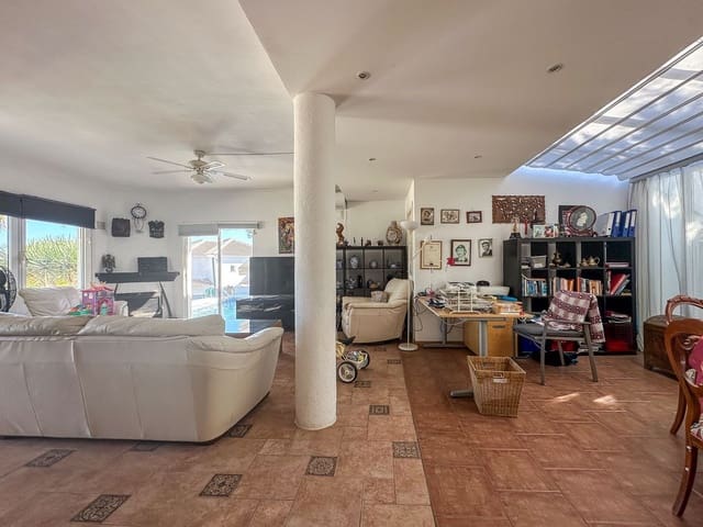 5 chambre Villa/Maison à vendre à Cerros del Águila, Mijas avec piscine garage - 675 000 € (Ref: 8695841)