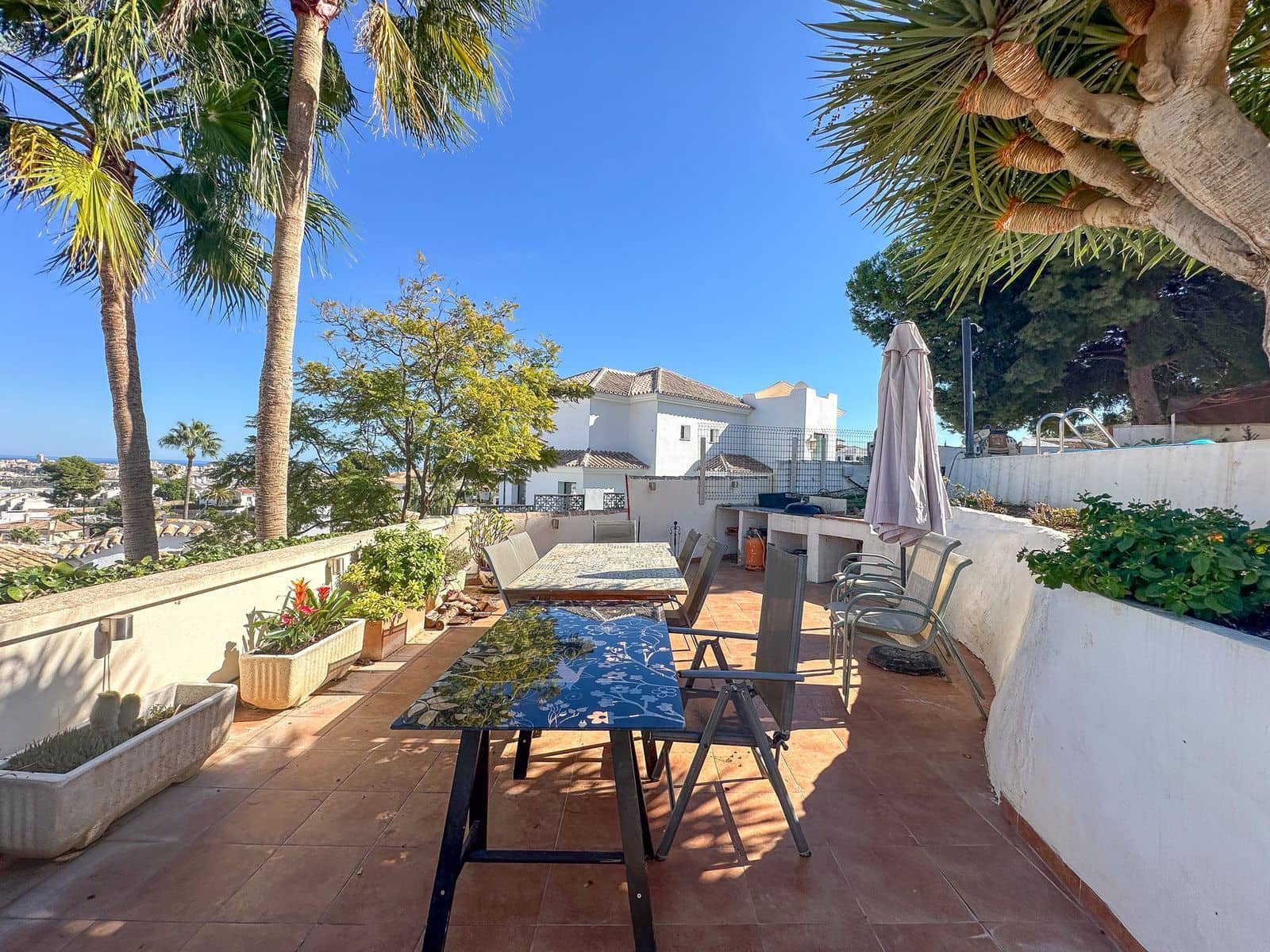 5 soveværelse Villa til salg i Cerro del Aguila med swimmingpool garage - € 675.000 (Ref: 8695841)