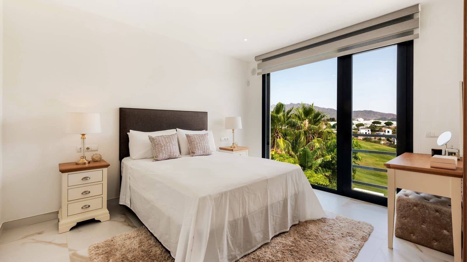 4 soveværelse Villa til salg i La Cala Golf med swimmingpool garage - € 1.425.000 (Ref: 8695866)