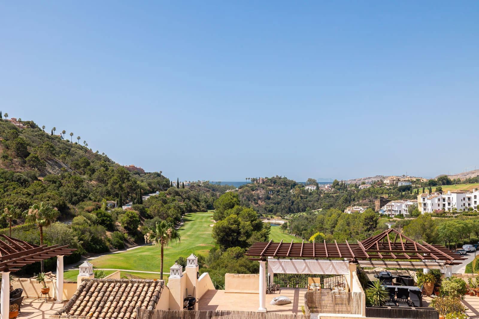 3 soveværelse Lejlighed til salg i Los Arqueros med swimmingpool garage - € 475.000 (Ref: 8695881)