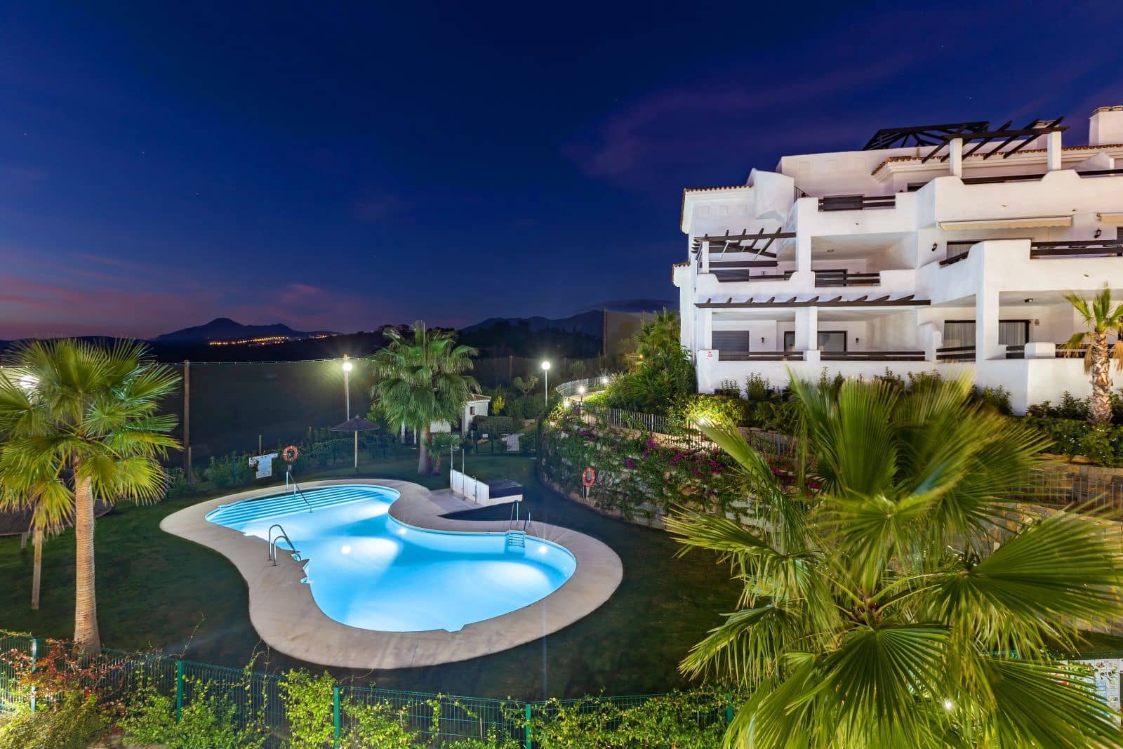 3 soverom Penthouse til salgs i Casares med svømmebasseng garasje - € 550 000 (Ref: 8697294)