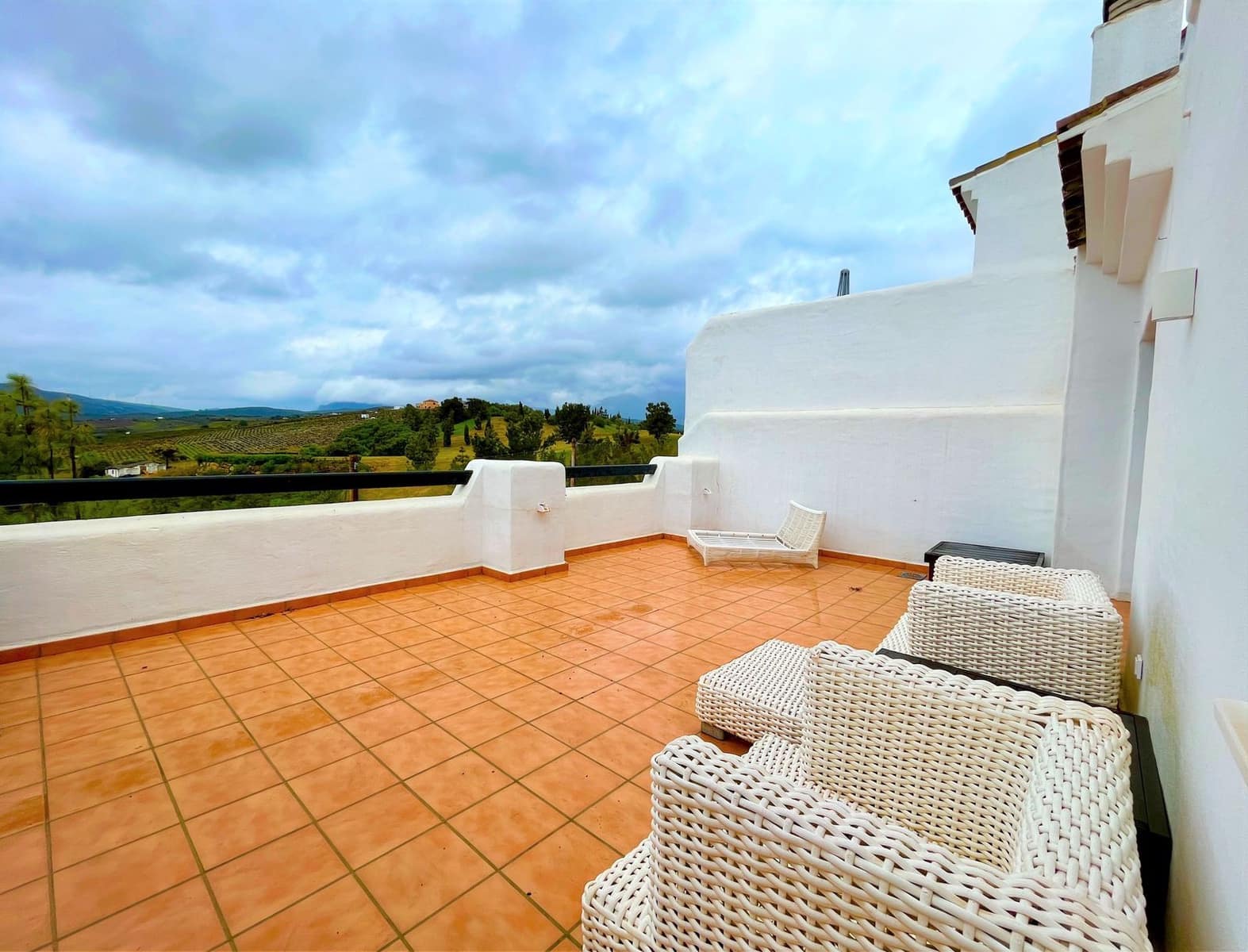 3 soverom Penthouse til salgs i Casares med svømmebasseng garasje - € 550 000 (Ref: 8697294)