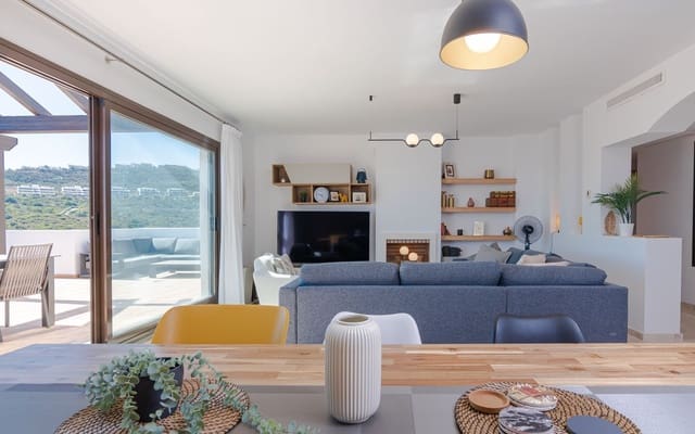 3 soverom Penthouse til salgs i Casares med svømmebasseng garasje - € 550 000 (Ref: 8697295)