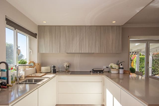 3 soveværelse Villa til salg i Calahonda, Mijas med swimmingpool garage - € 780.000 (Ref: 8734727)