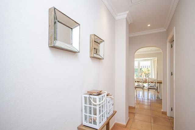 3 soveværelse Villa til salg i Calahonda, Mijas med swimmingpool garage - € 780.000 (Ref: 8734727)