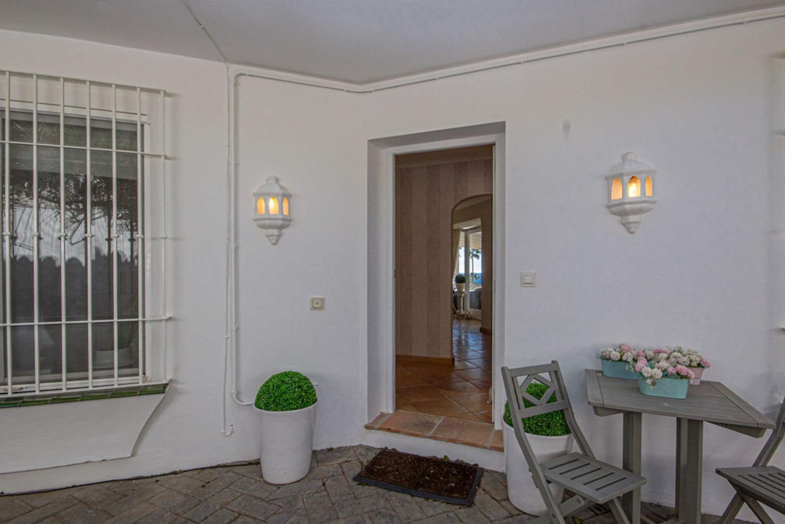 3 soveværelse Villa til salg i Calahonda med swimmingpool garage - € 780.000 (Ref: 8734727)