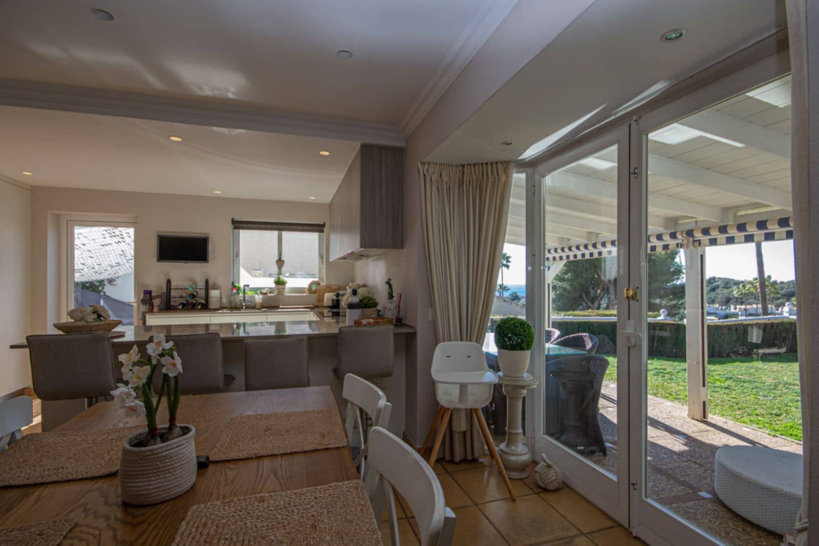 3 soveværelse Villa til salg i Calahonda med swimmingpool garage - € 780.000 (Ref: 8734727)