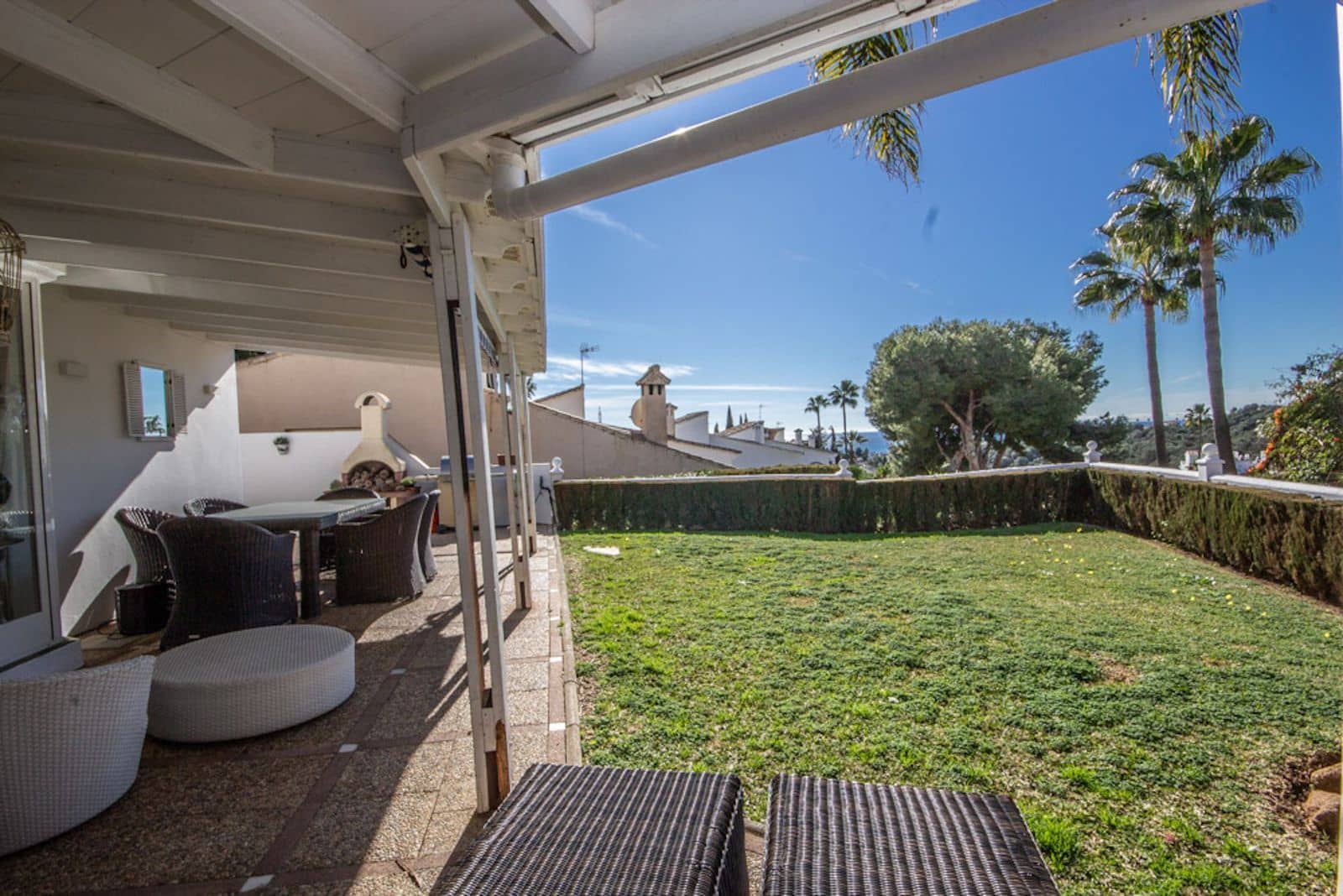 3 soveværelse Villa til salg i Calahonda med swimmingpool garage - € 780.000 (Ref: 8734727)