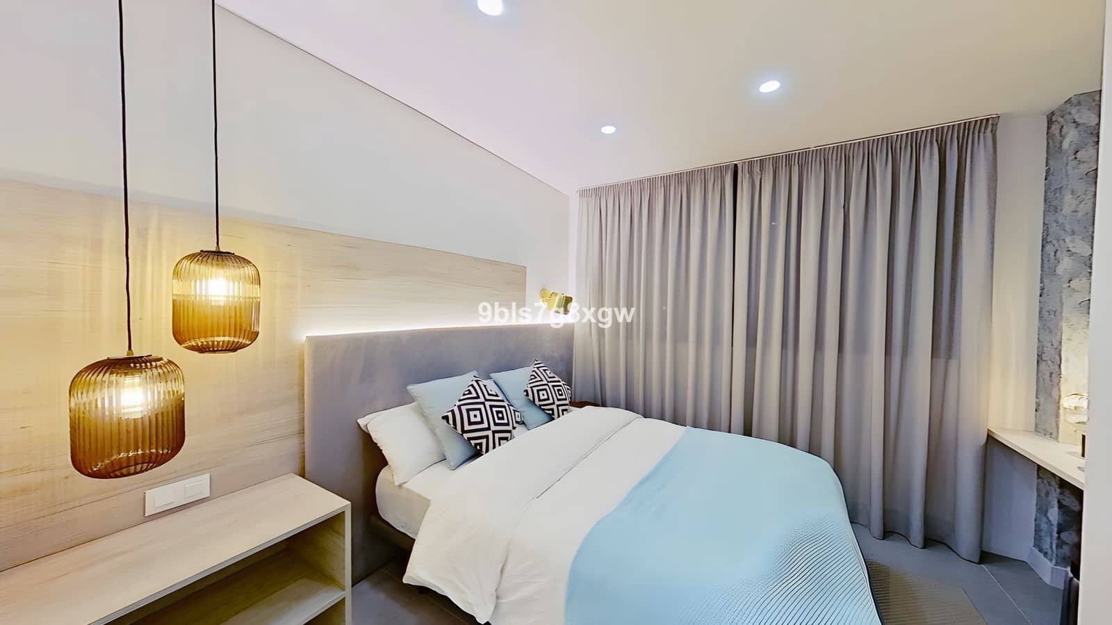 3 soveværelse Penthouse til salg i New Golden Mile med swimmingpool garage - € 665.000 (Ref: 8742726)