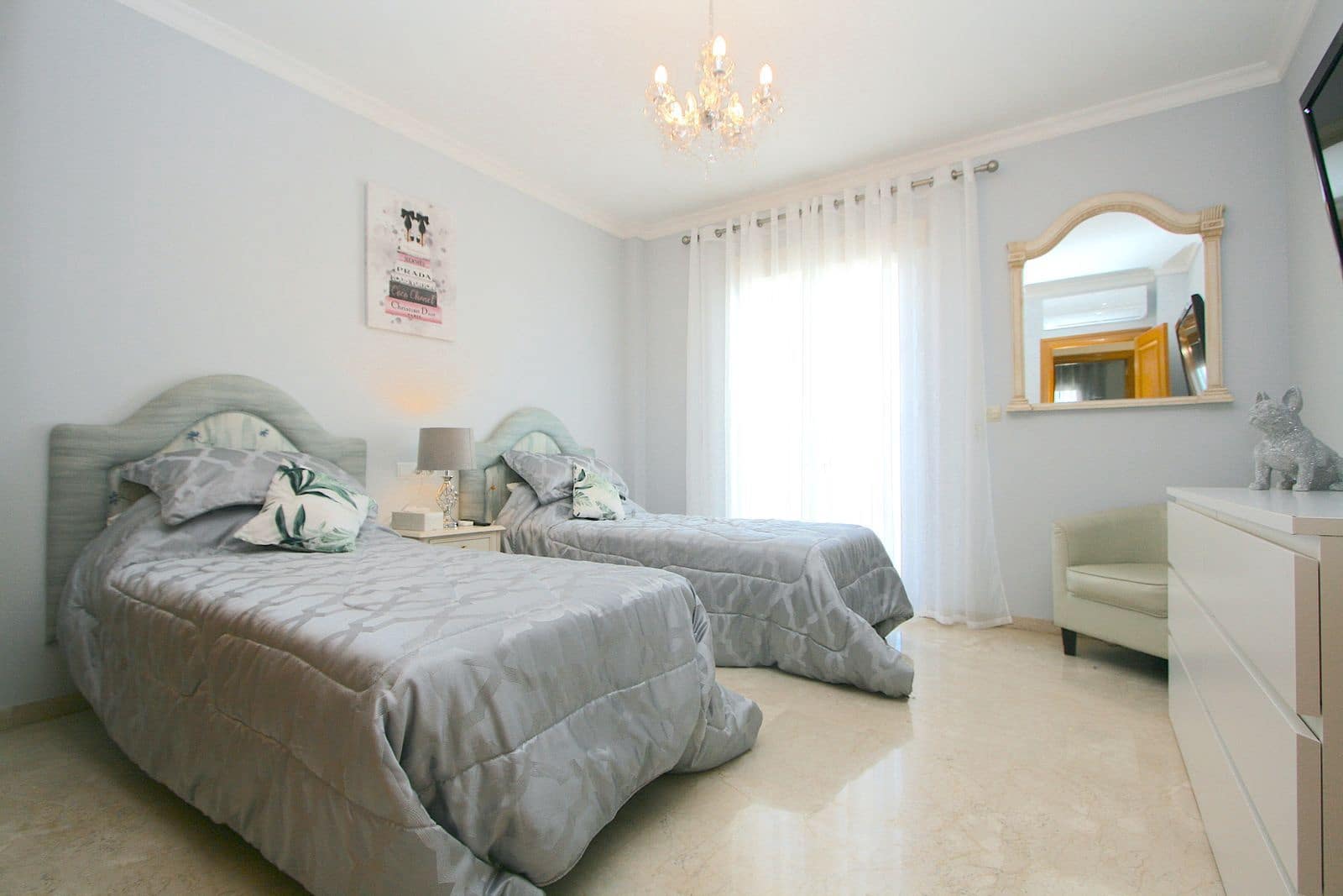 5 soverom Villa til salgs i Mijas Golf med svømmebasseng garasje - € 1 195 000 (Ref: 8744657)