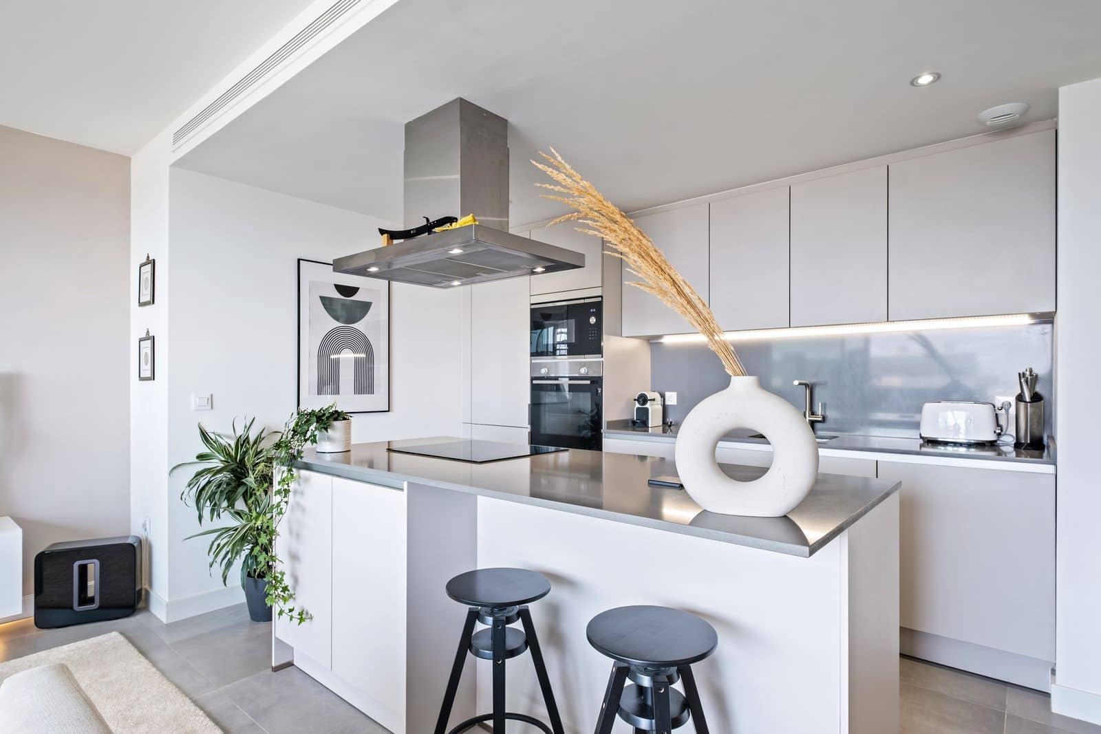 3 chambre Penthouse à vendre à Estepona avec piscine garage - 629 000 € (Ref: 8744661)