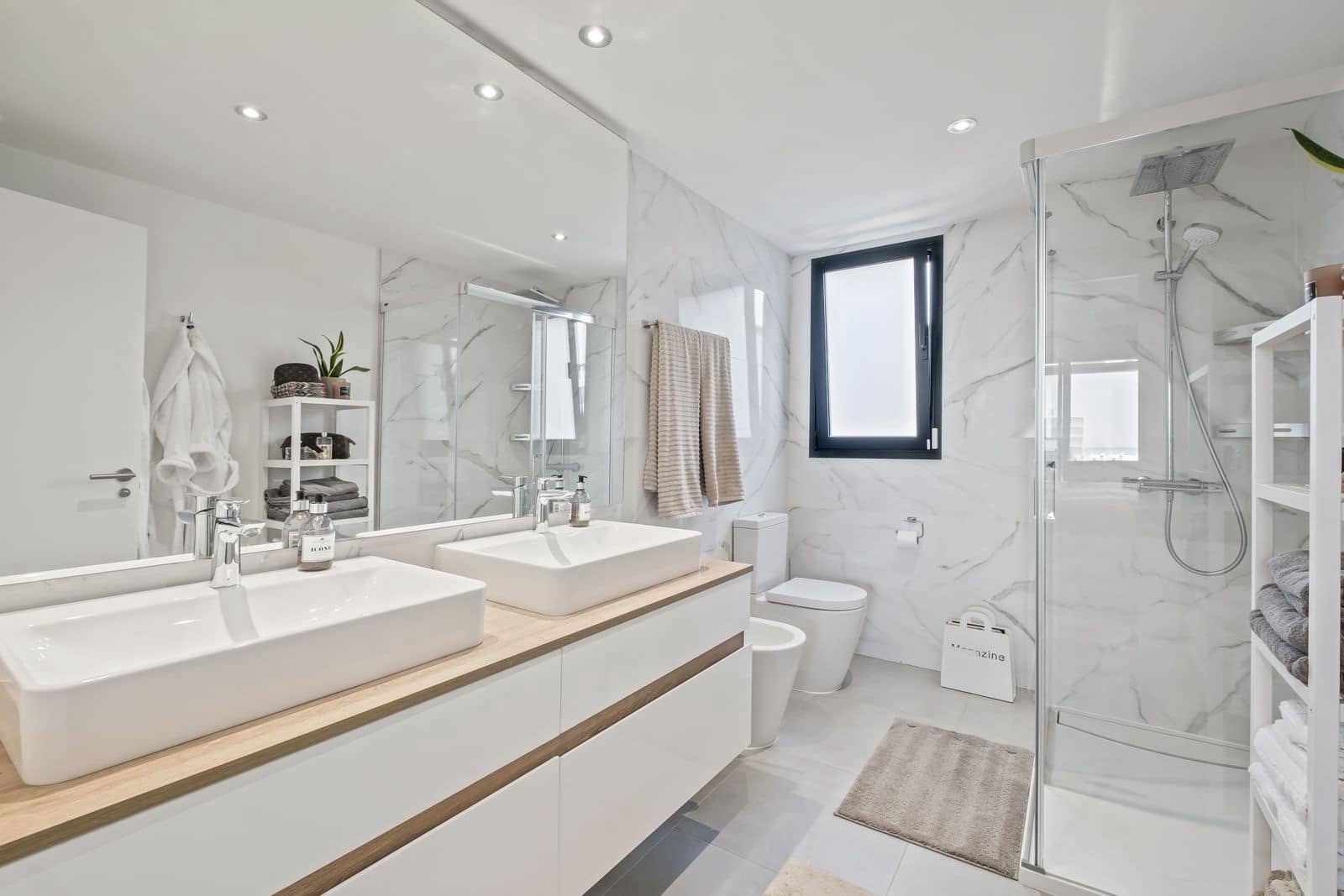 3 chambre Penthouse à vendre à Estepona avec piscine garage - 629 000 € (Ref: 8744661)