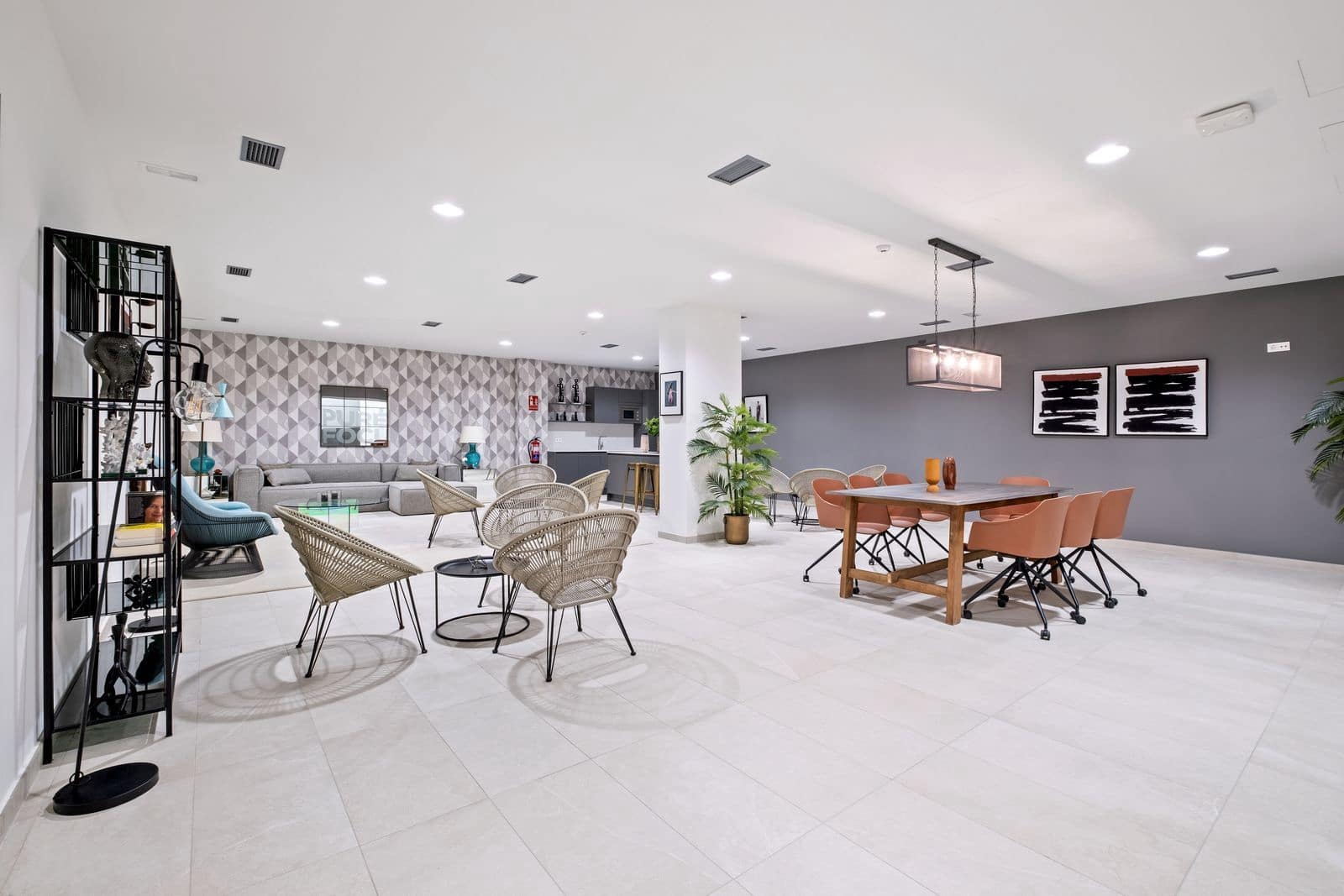 3 chambre Penthouse à vendre à Estepona avec piscine garage - 629 000 € (Ref: 8744661)