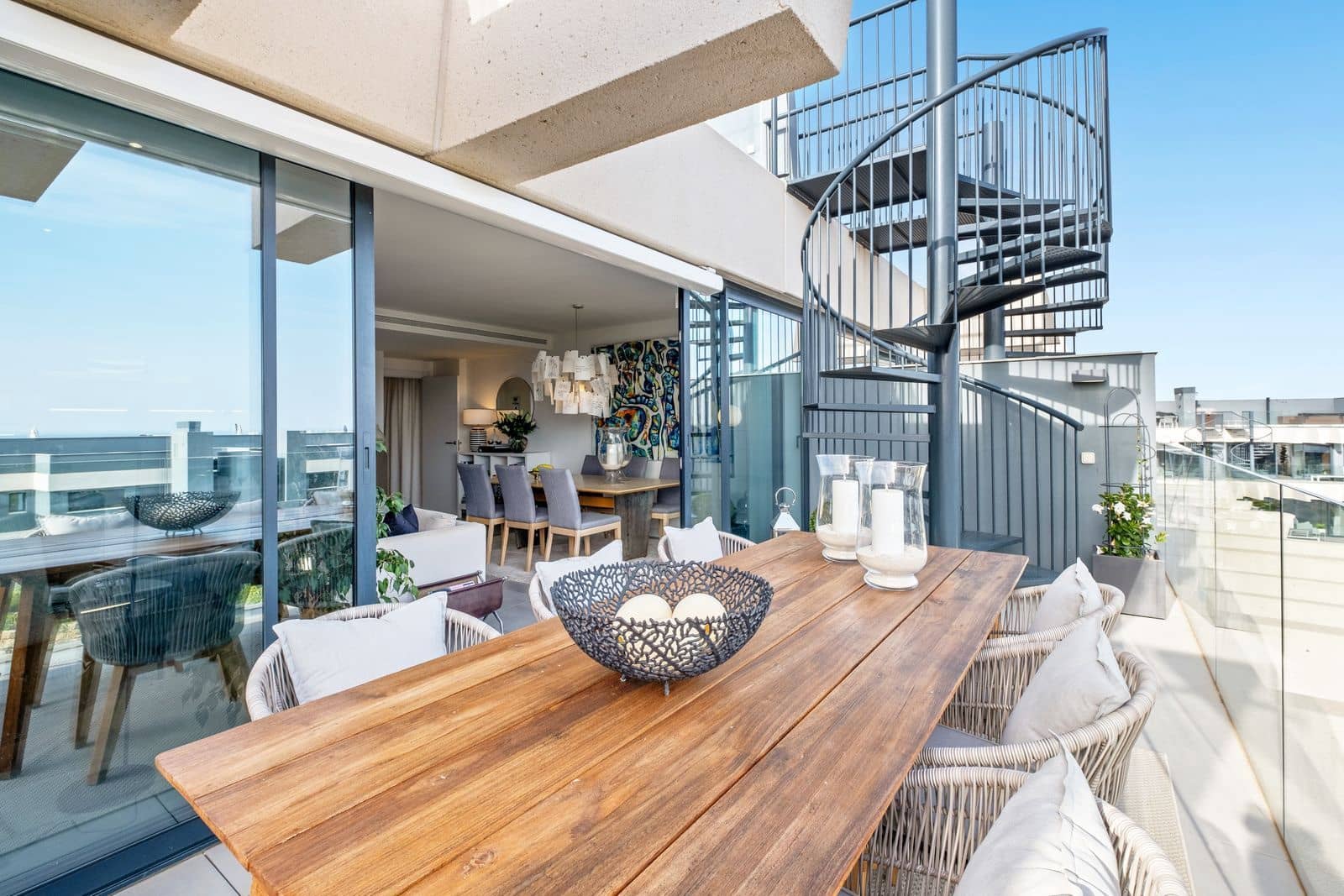 3 chambre Penthouse à vendre à Estepona avec piscine garage - 629 000 € (Ref: 8744661)