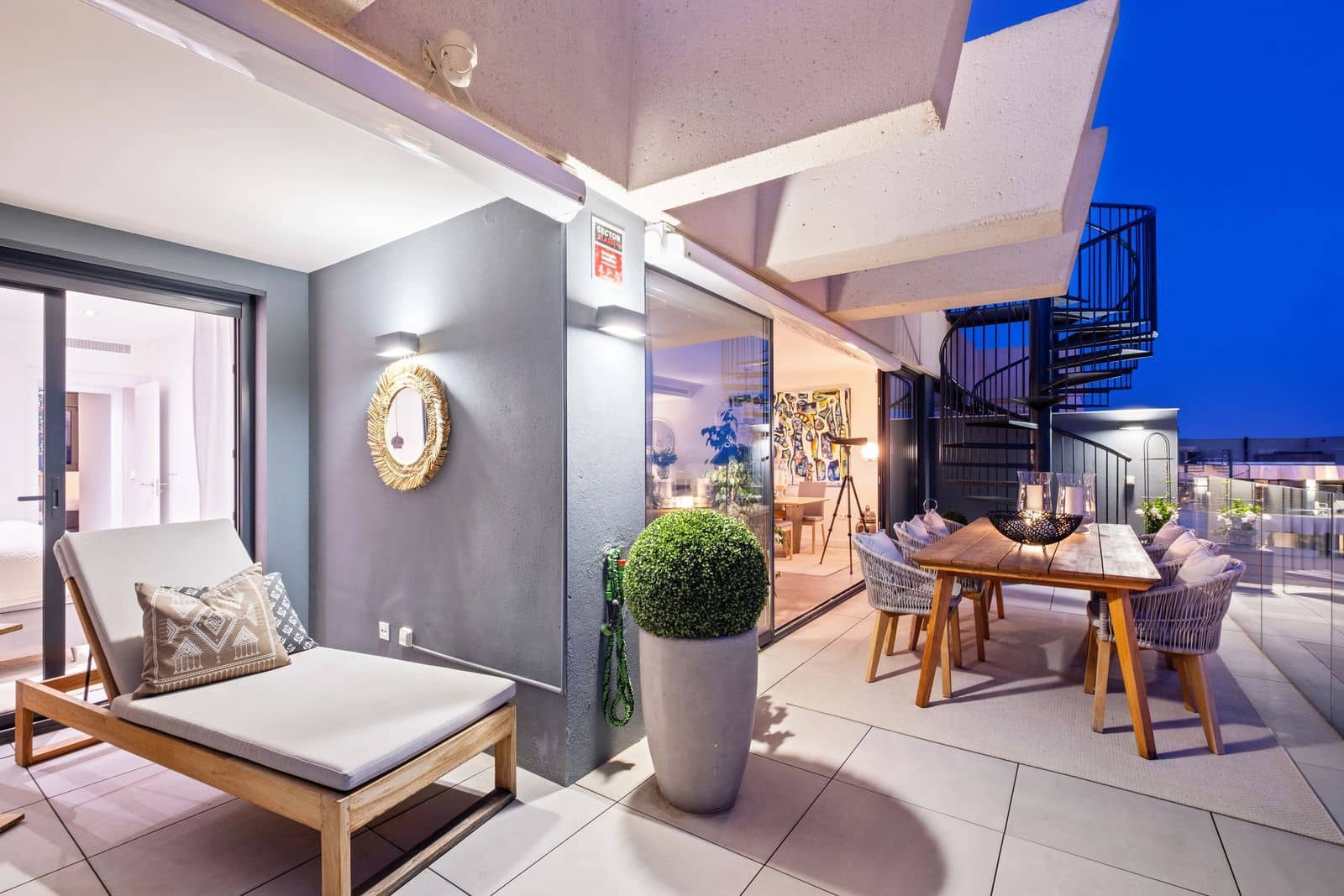 3 chambre Penthouse à vendre à Estepona avec piscine garage - 629 000 € (Ref: 8744661)