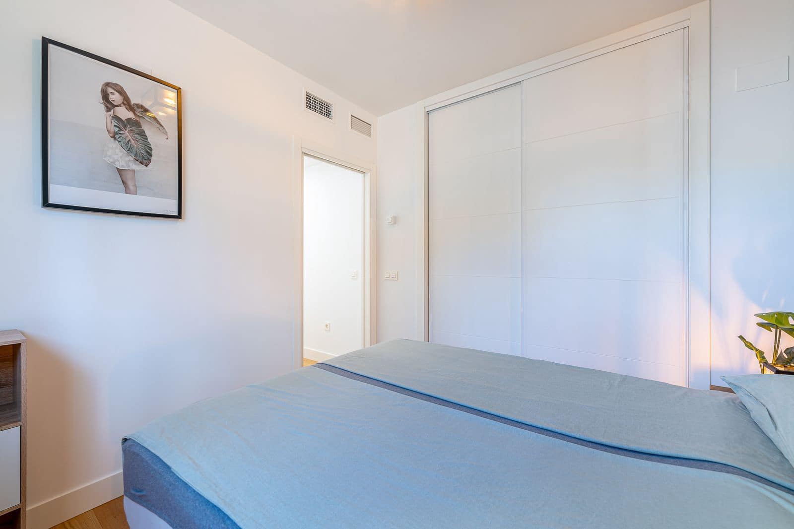 3 soveværelse Lejlighed til salg i El Faro med swimmingpool garage - € 625.000 (Ref: 8765868)