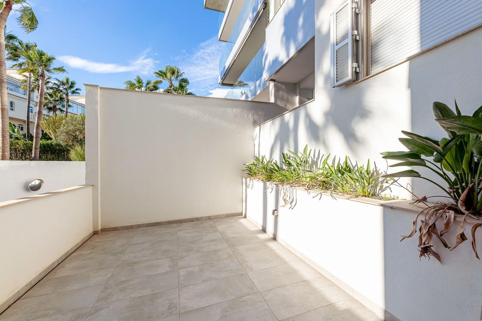 3 soveværelse Lejlighed til salg i El Faro med swimmingpool garage - € 625.000 (Ref: 8765868)