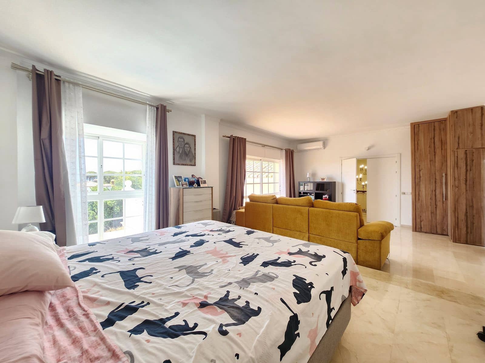 5 soveværelse Villa til salg i El Faro med swimmingpool garage - € 1.149.000 (Ref: 8765870)