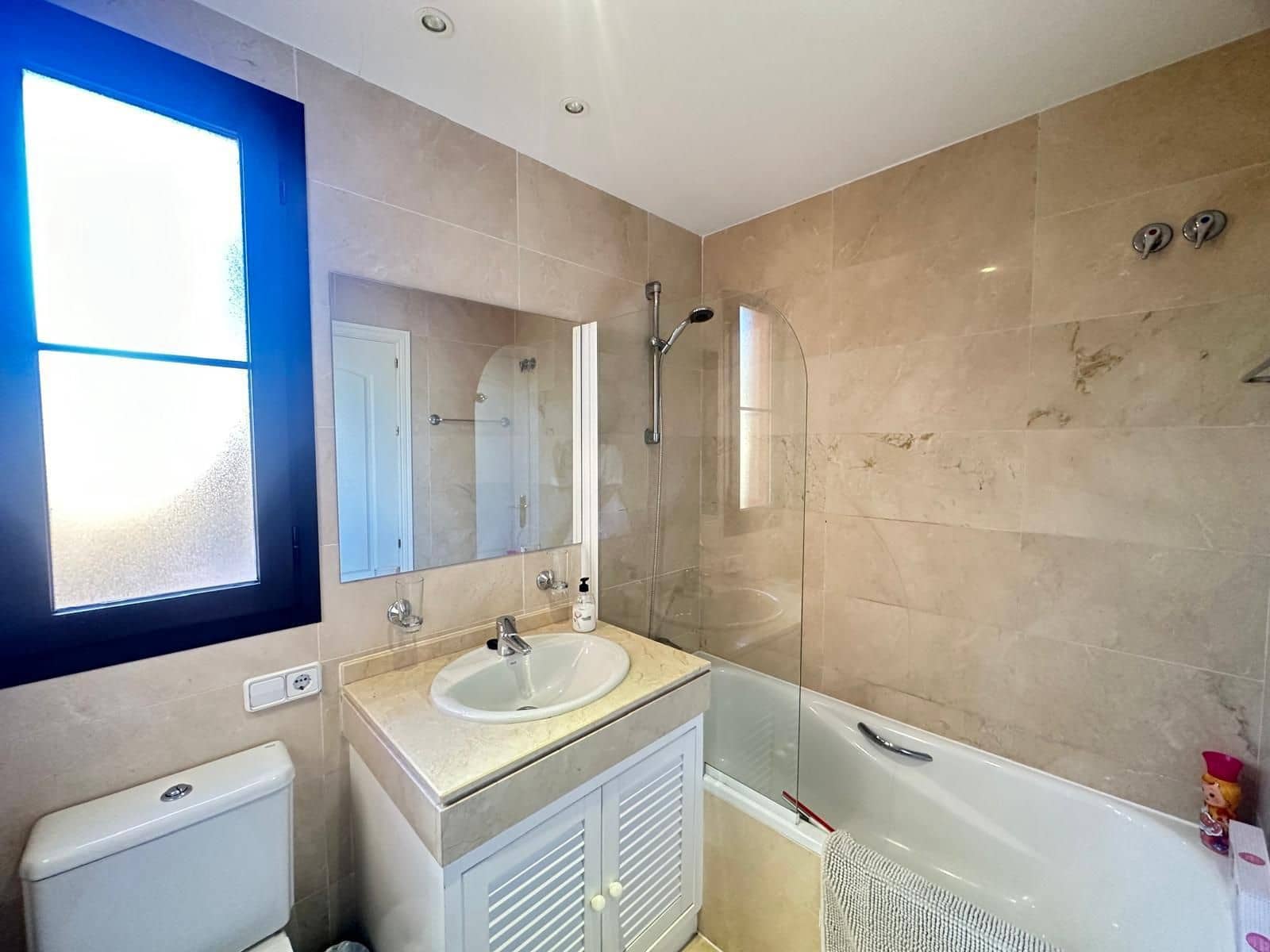 3 soveværelse Lejlighed til salg i Los Arqueros med swimmingpool garage - € 394.999 (Ref: 8766112)