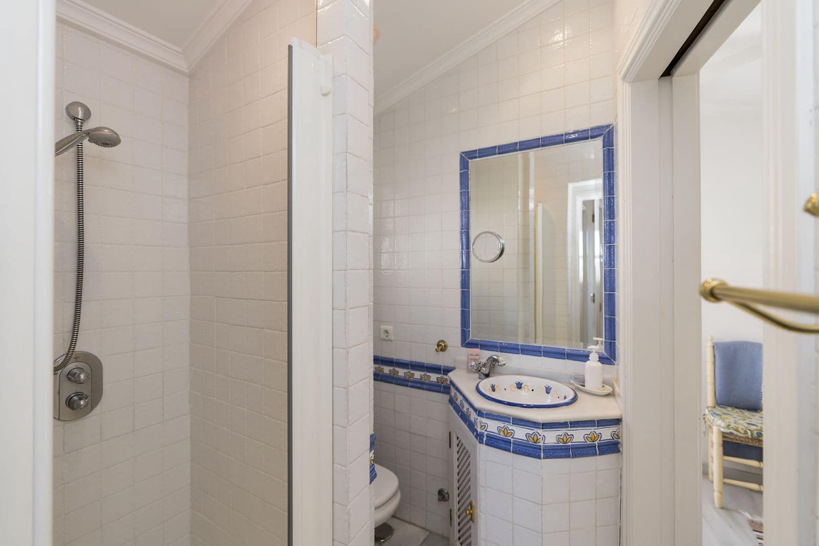 3 soveværelse Semi-Rækkehus til salg i Estepona med swimmingpool garage - € 619.000 (Ref: 8772646)