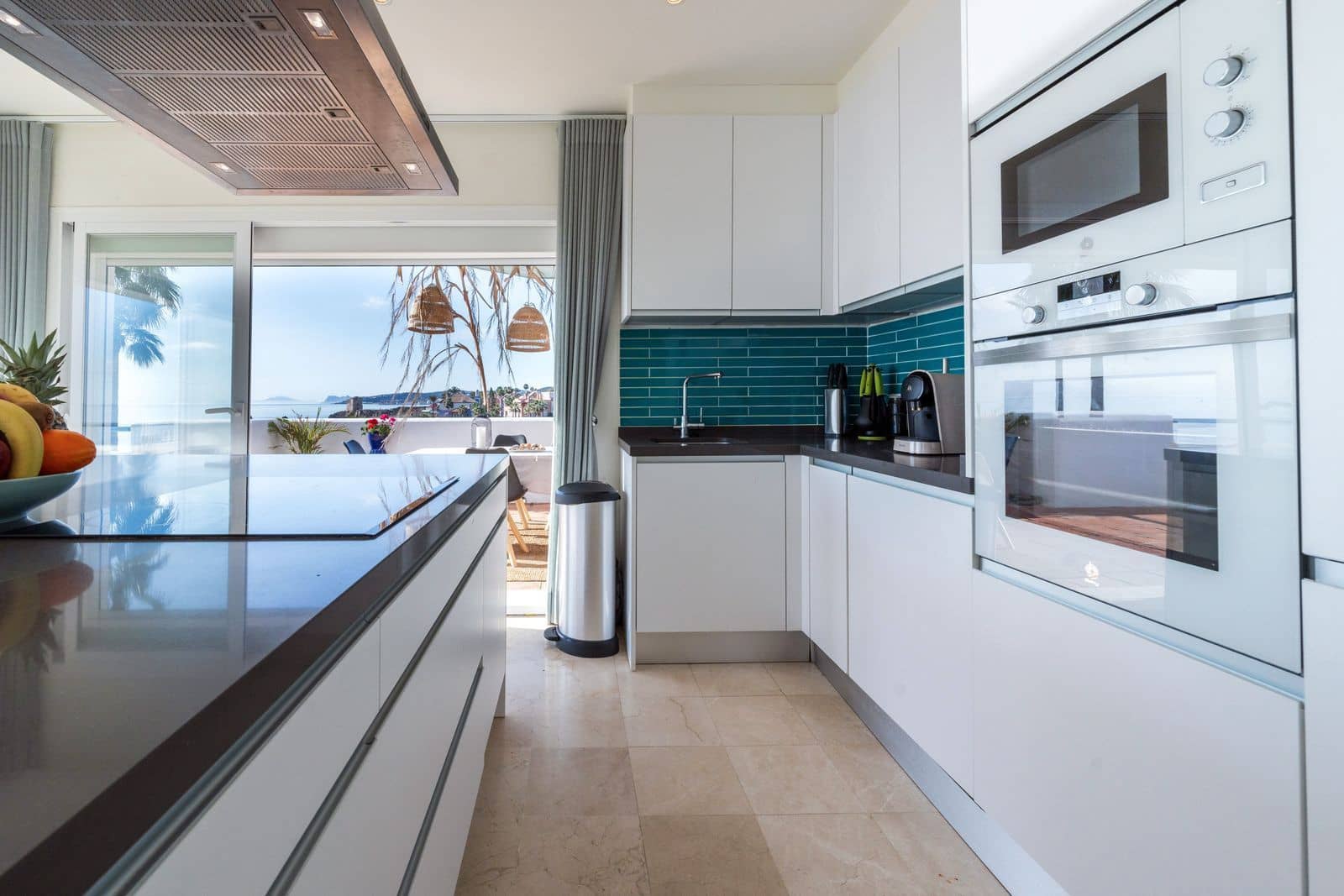 3 soveværelse Penthouse til salg i Casares med swimmingpool garage - € 899.000 (Ref: 8772687)