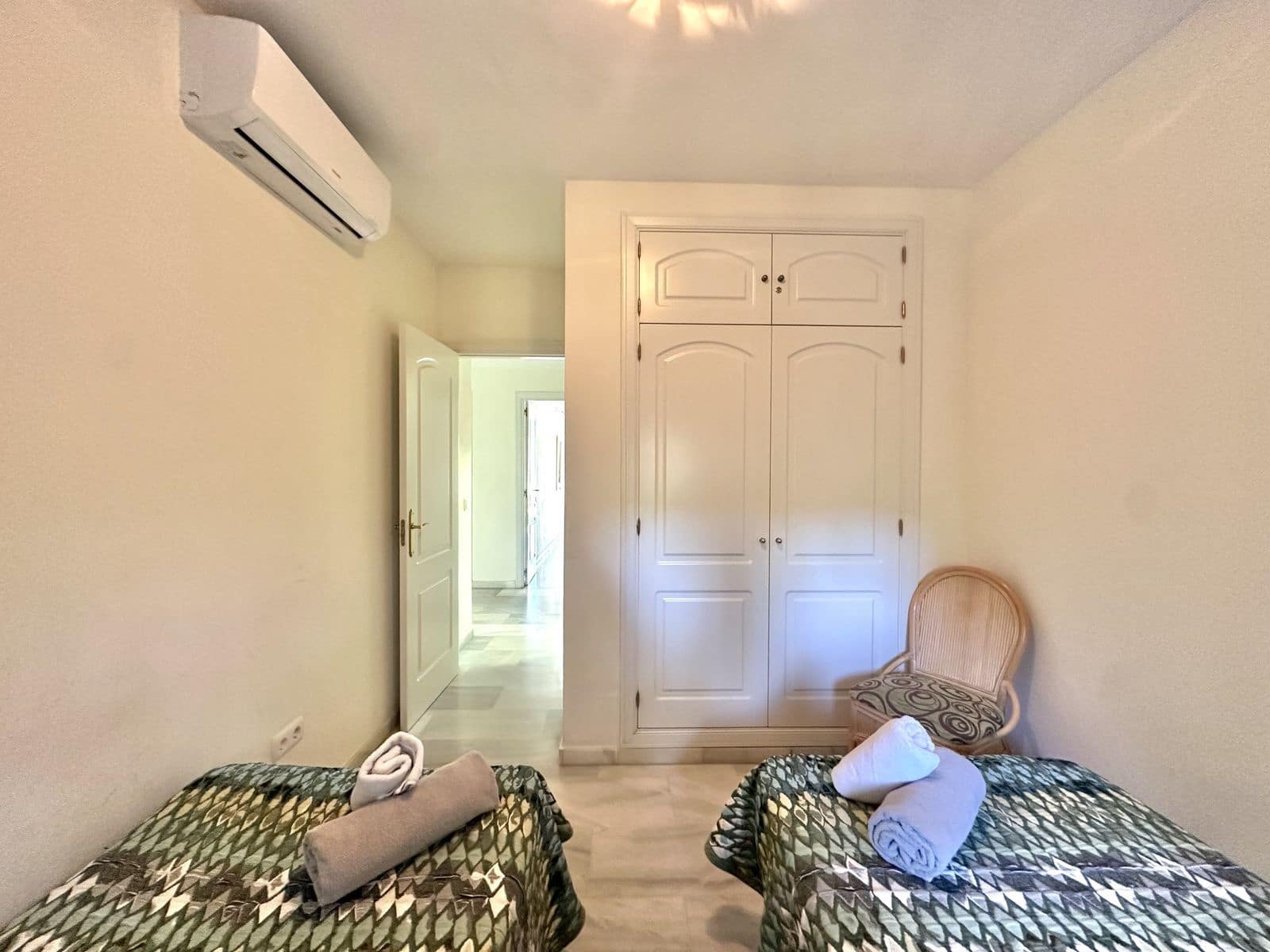 2 sovrum Strandlägenhet till salu i Calahonda med pool garage - 535 000 € (Ref: 8776884)