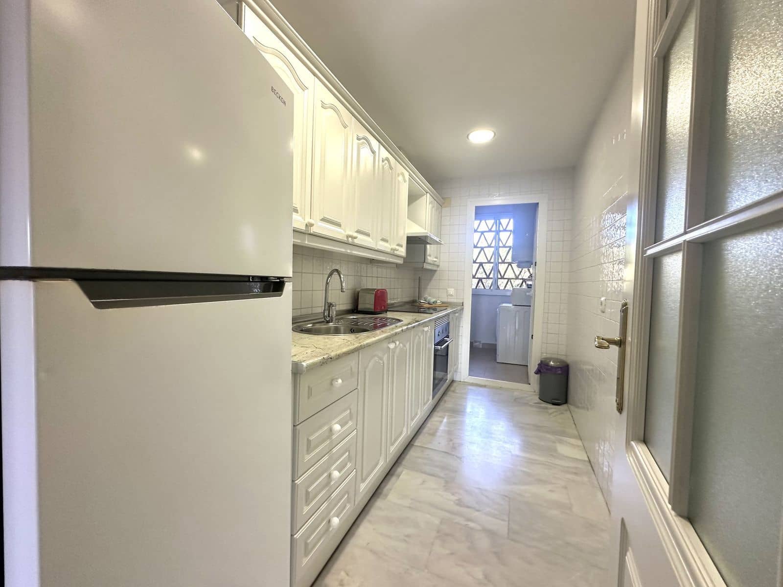 2 sovrum Strandlägenhet till salu i Calahonda med pool garage - 535 000 € (Ref: 8776884)