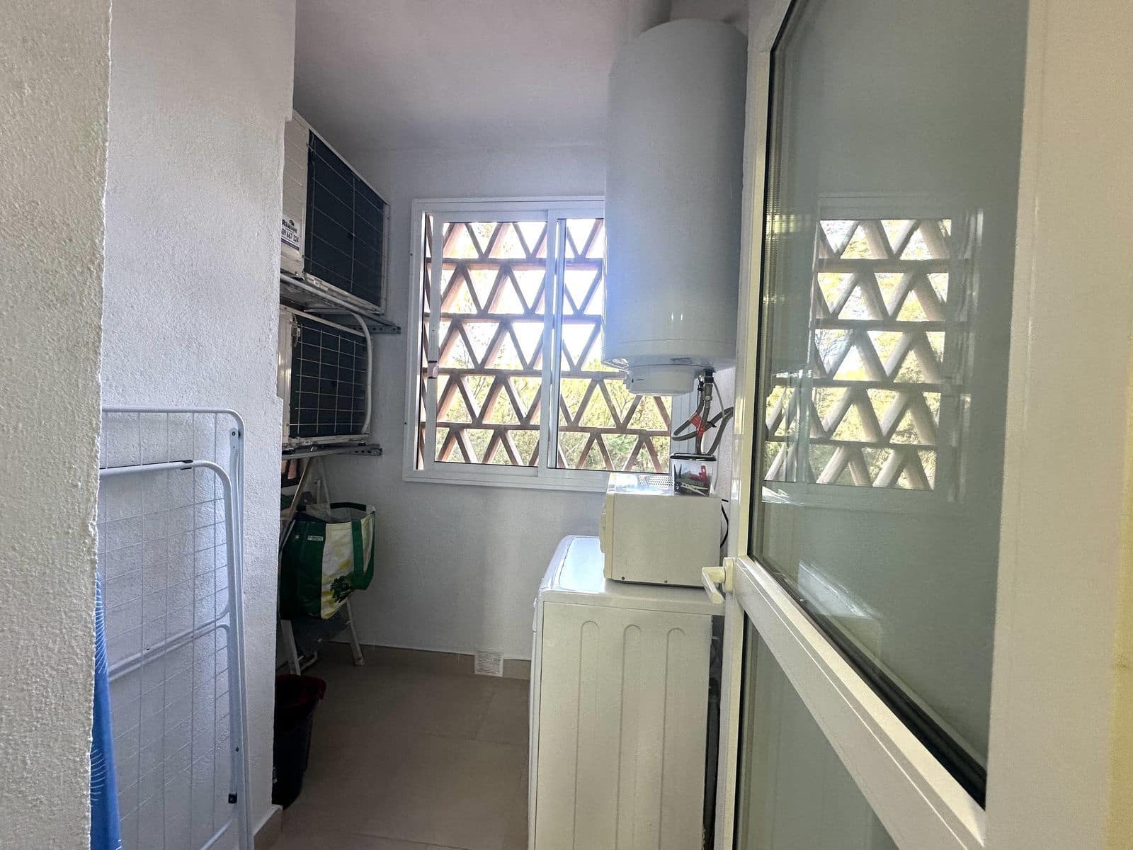 2 sovrum Strandlägenhet till salu i Calahonda med pool garage - 535 000 € (Ref: 8776884)