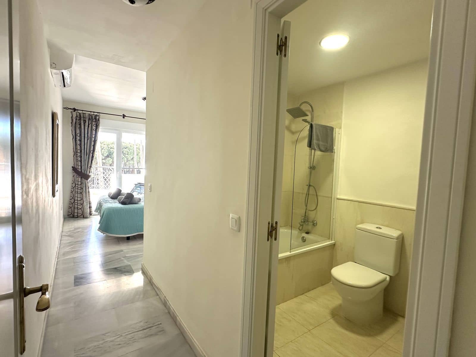 2 sovrum Strandlägenhet till salu i Calahonda med pool garage - 535 000 € (Ref: 8776884)