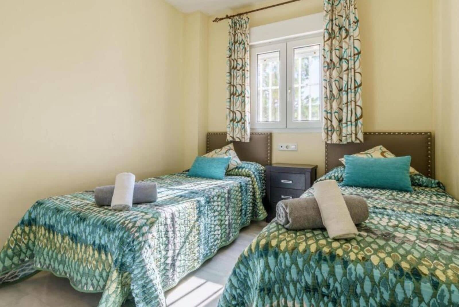 2 sovrum Strandlägenhet till salu i Calahonda med pool garage - 535 000 € (Ref: 8776884)