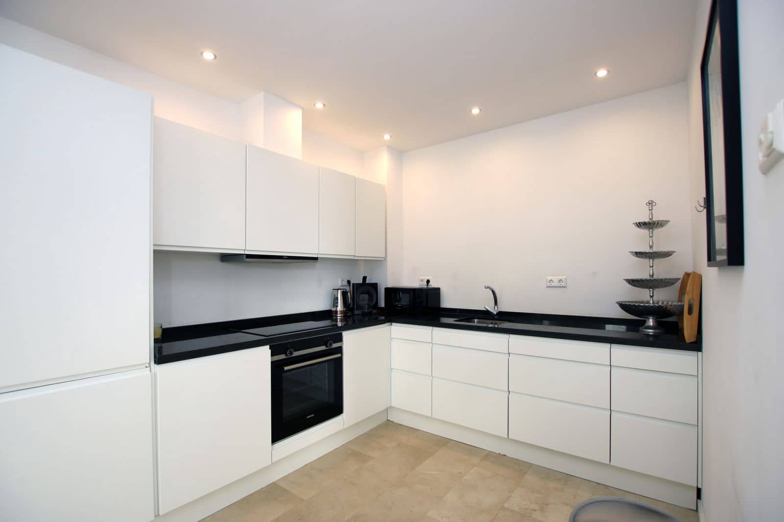 3 soverom Hus til salgs i Estepona med svømmebasseng garasje - € 549 000 (Ref: 8777538)