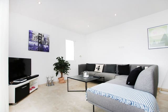 3 soverom Hus til salgs i Estepona med svømmebasseng garasje - € 549 000 (Ref: 8777538)