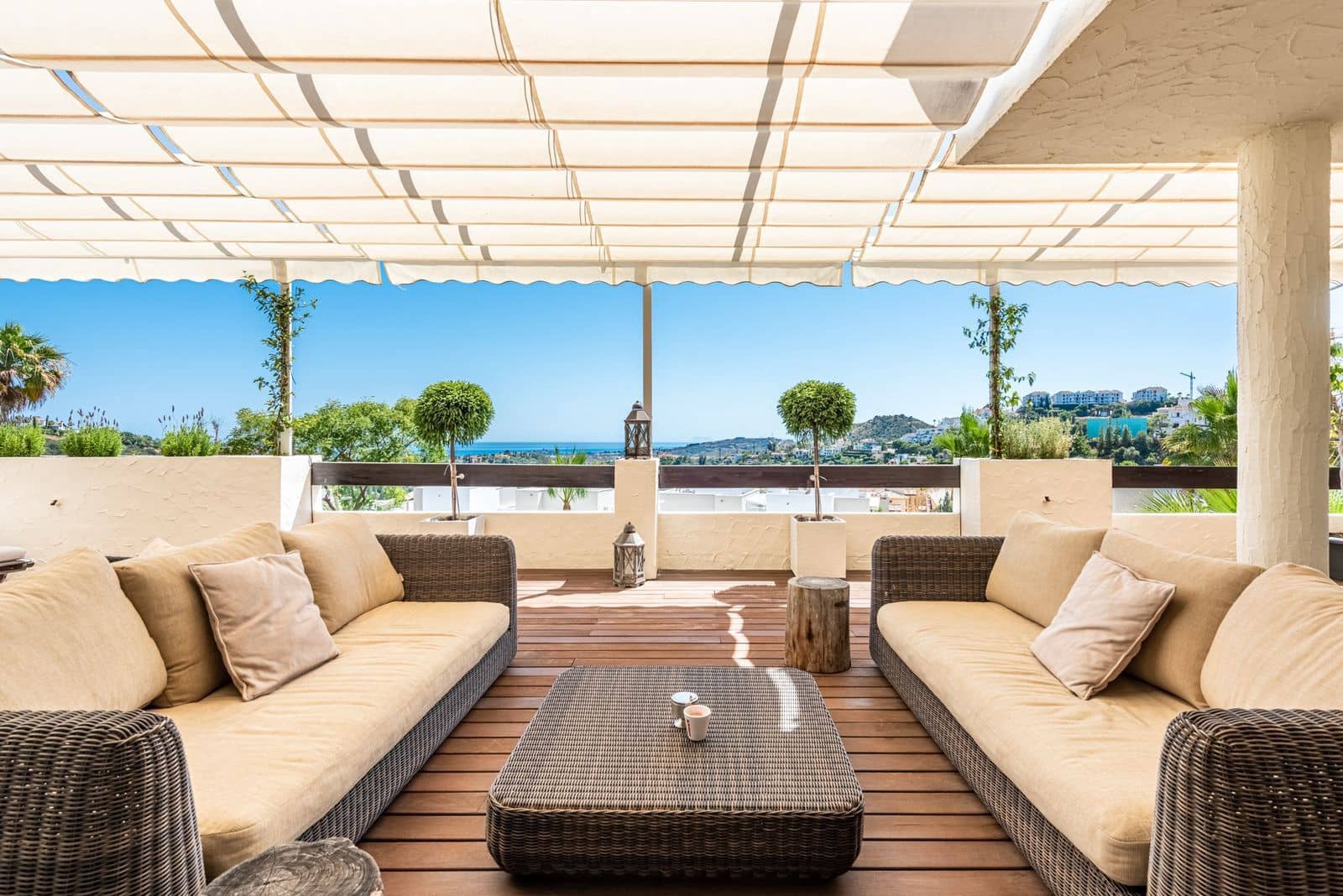 3 soverom Leilighet til salgs i Benahavis med svømmebasseng garasje - € 915 000 (Ref: 8780743)