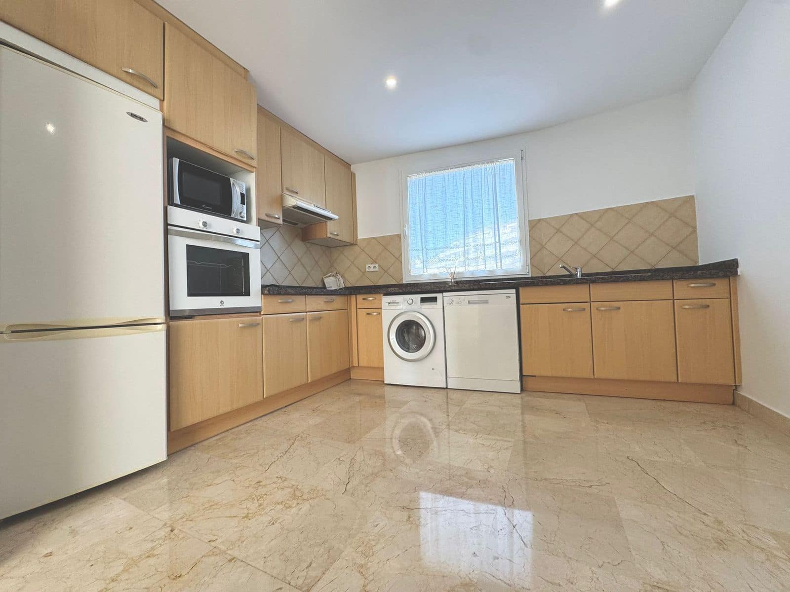 3 soverom Leilighet til salgs i Riviera del Sol med svømmebasseng garasje - € 475 000 (Ref: 8780829)