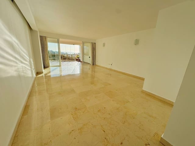 3 slaapkamer Appartement te koop in Riviera del Sol, Mijas met zwembad garage - € 475.000 (Ref: 8780829)