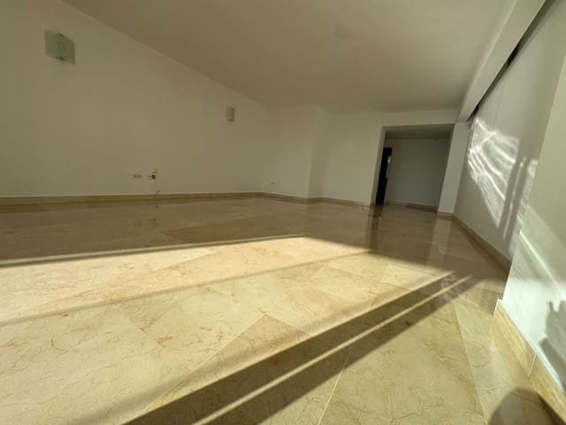 3 slaapkamer Appartement te koop in Riviera del Sol, Mijas met zwembad garage - € 475.000 (Ref: 8780829)