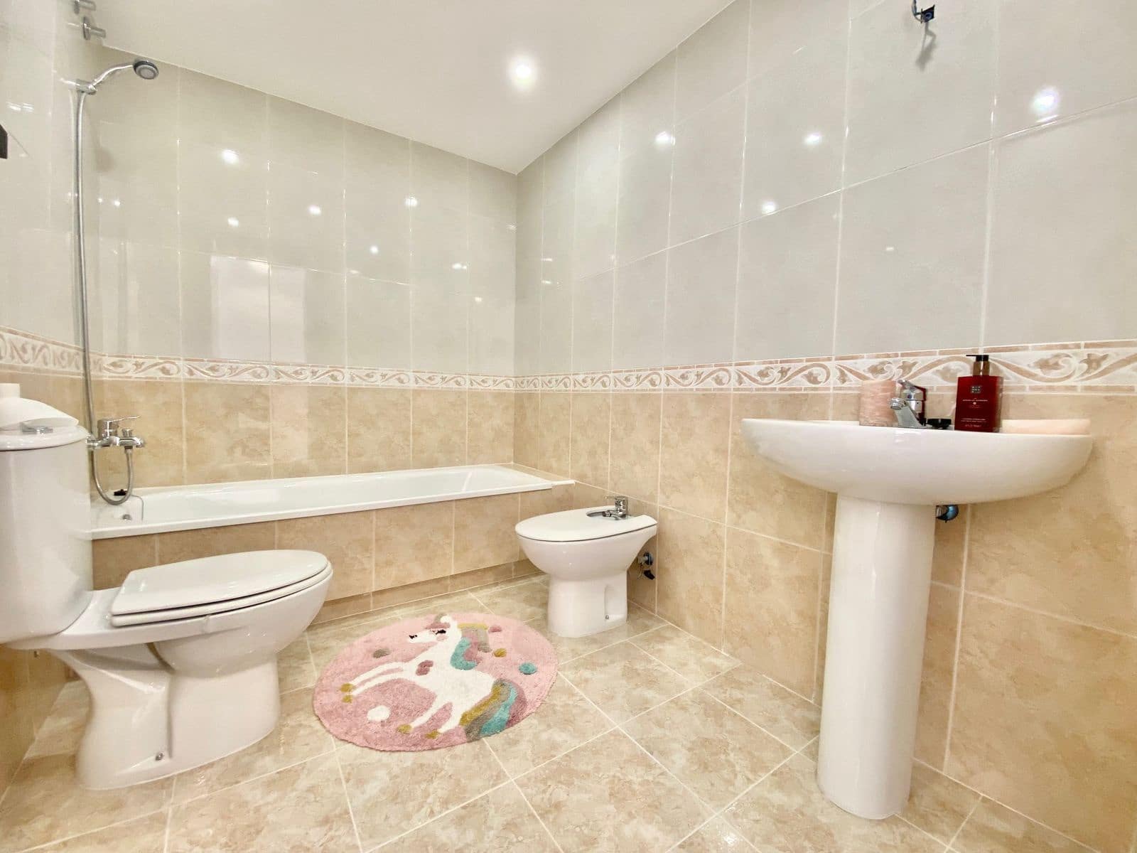 3 soverom Leilighet til salgs i Guadalmina med svømmebasseng garasje - € 510 000 (Ref: 8785589)