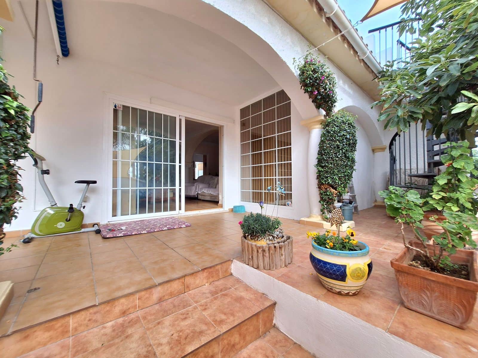 3 soveværelse Villa til salg i Marbella med swimmingpool garage - € 1.300.000 (Ref: 8785593)