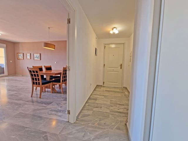 3 soverom Leilighet til salgs i Cabopino, Marbella med svømmebasseng garasje - € 475 000 (Ref: 8788625)