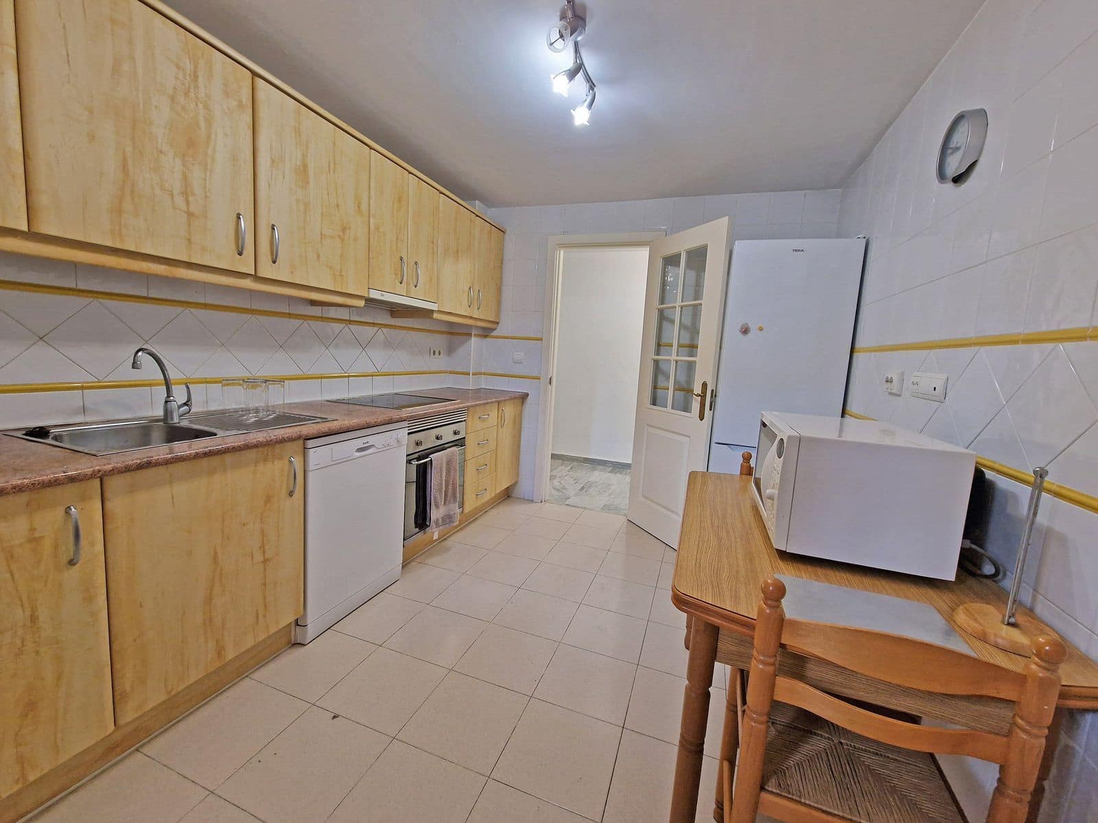 3 soverom Leilighet til salgs i Cabopino med svømmebasseng garasje - € 475 000 (Ref: 8788625)