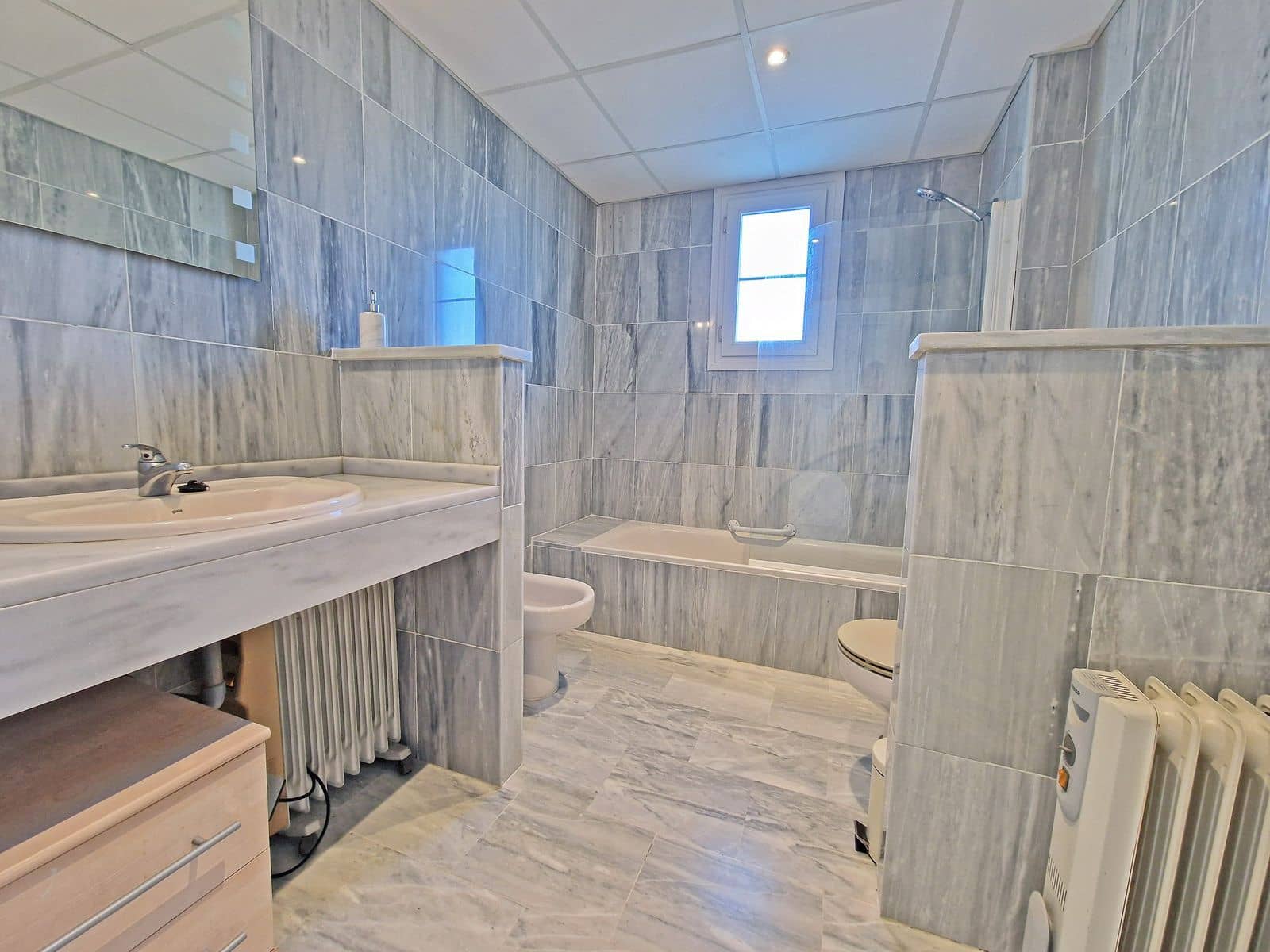 3 soverom Leilighet til salgs i Cabopino med svømmebasseng garasje - € 475 000 (Ref: 8788625)