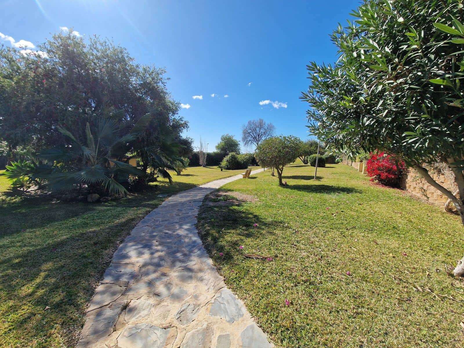 3 soverom Leilighet til salgs i Cabopino med svømmebasseng garasje - € 475 000 (Ref: 8788625)