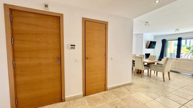 2 soverom Leilighet til salgs i Los Flamingos, Benahavís med svømmebasseng garasje - € 460 000 (Ref: 8790358)