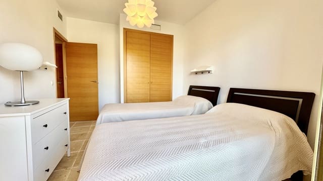 2 soverom Leilighet til salgs i Los Flamingos, Benahavís med svømmebasseng garasje - € 460 000 (Ref: 8790358)