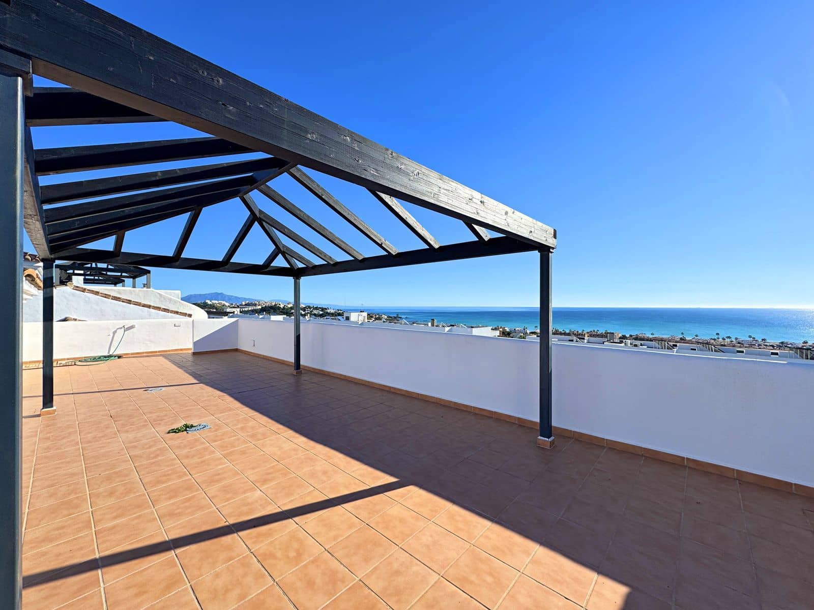 3 soverom Penthouse til salgs i Casares med svømmebasseng garasje - € 550 000 (Ref: 8796677)